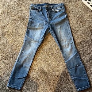 New York and Company Size 14 Jean